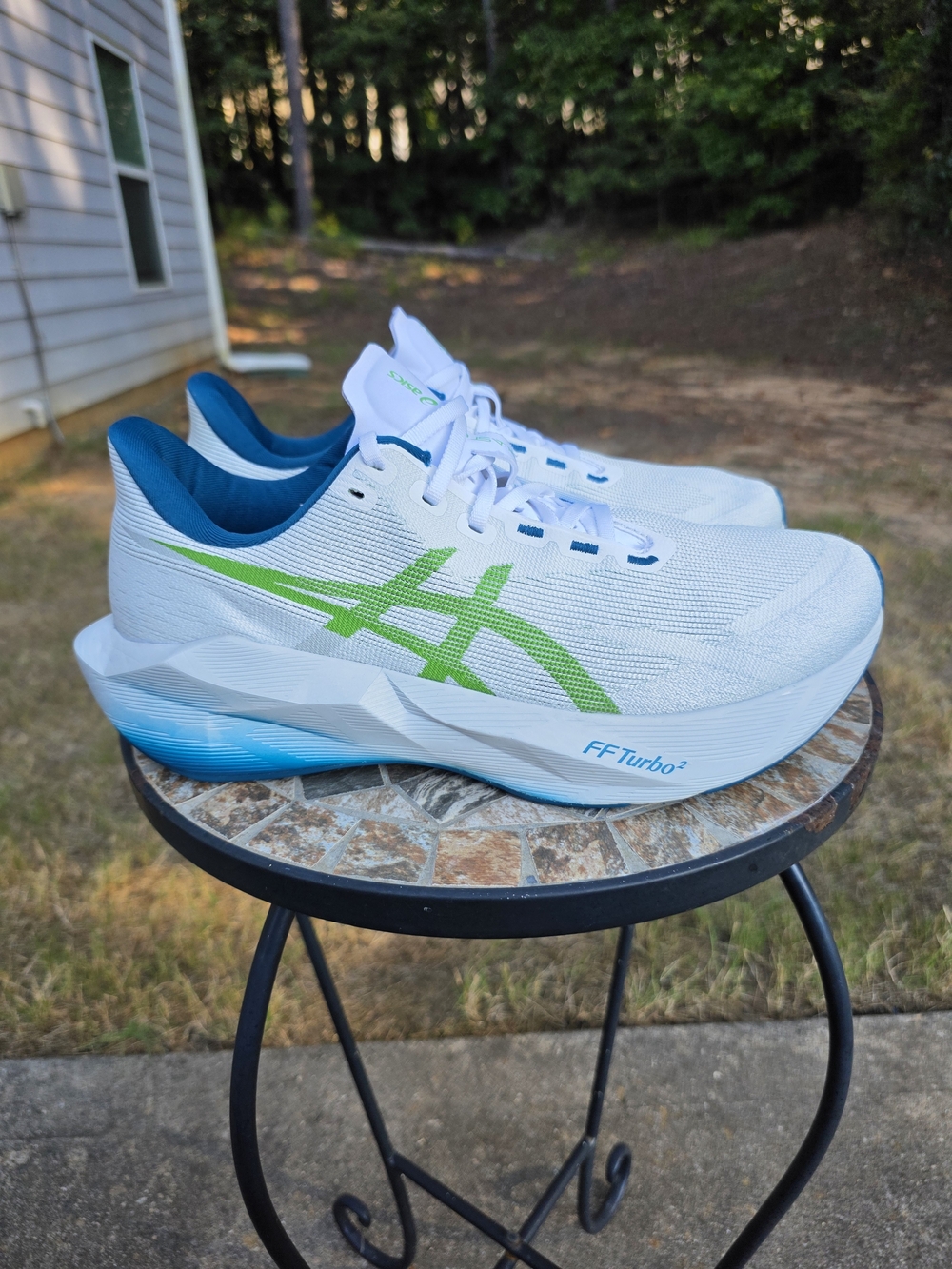 Asics Novablast 6 1011C351 White/Green Running Shoes Sneakers Men's Size 11